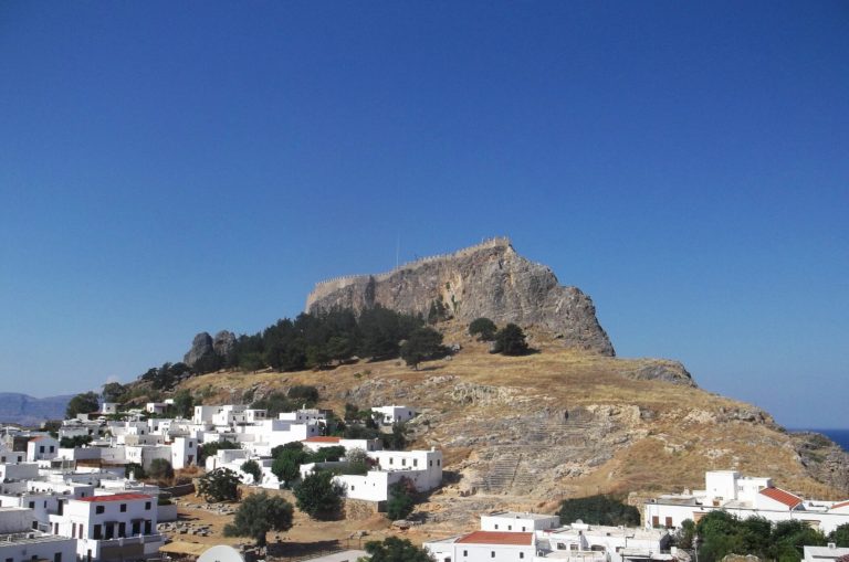 The Thorough Guide to Lindos