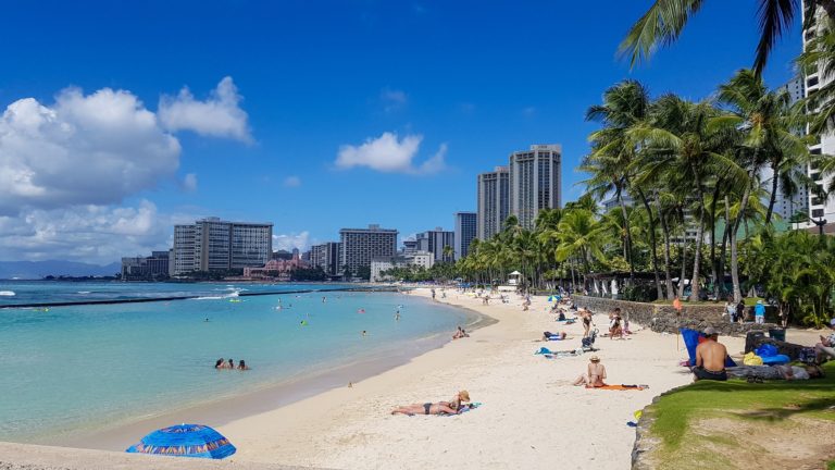 The Best Things to do in Honolulu + Top Tips for Visiting Pearl Harbor