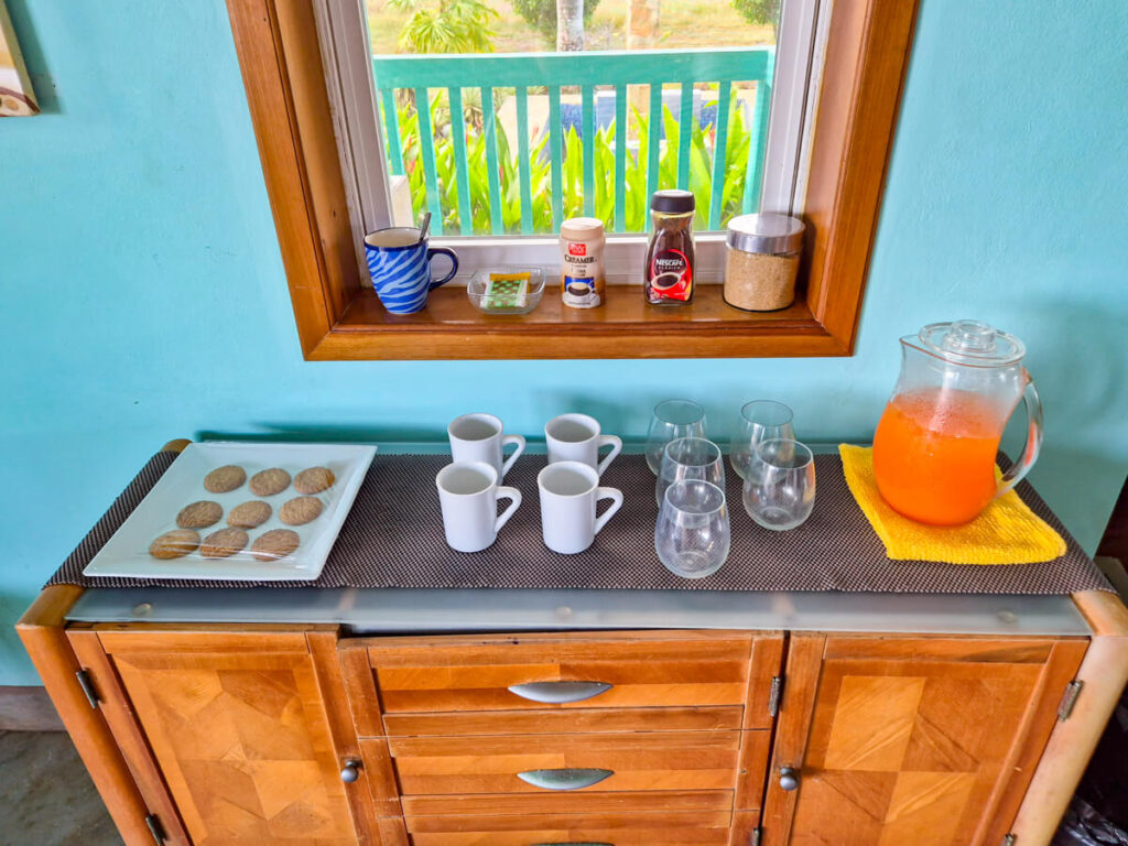 Cookies, juice, and coffee provided by Splash Dive Center before embarking on an exciting excursion.