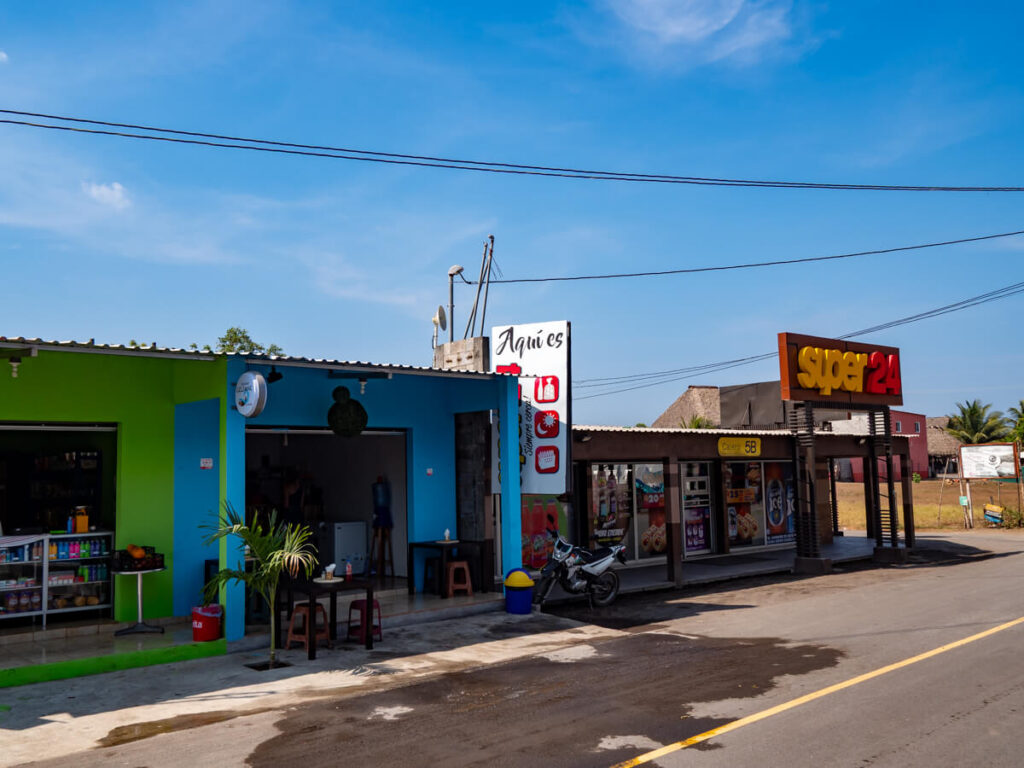Grocery stores and a Super 24 on the main street in El Paredón.